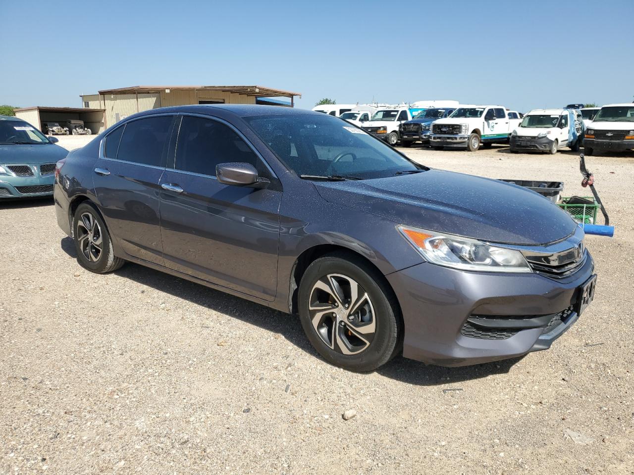 1HGCR2F34HA004673 HONDA ACCORD 2017
