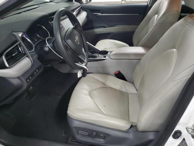  TOYOTA CAMRY 2019 White