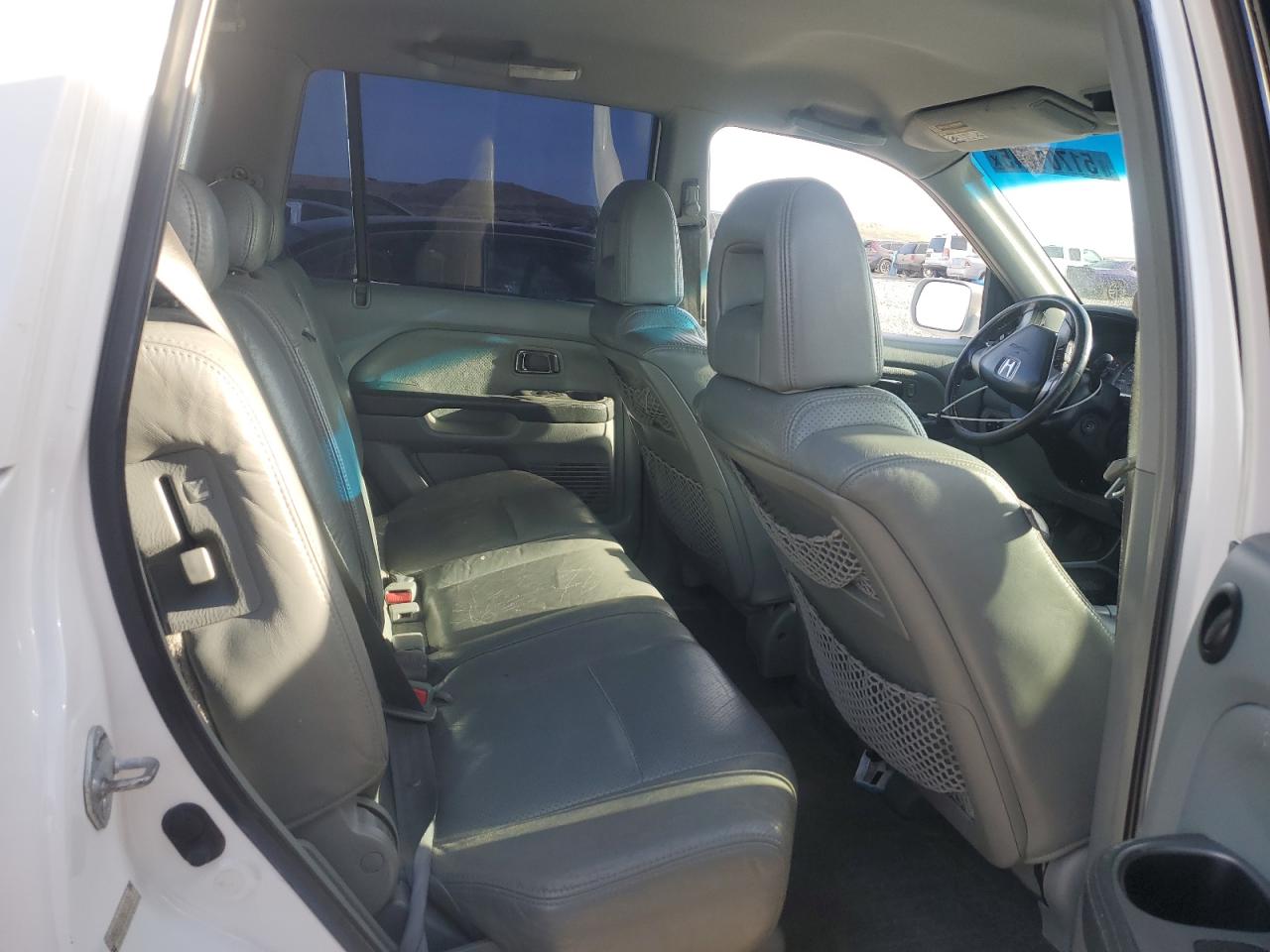 2004 Honda Pilot Exl VIN: 5FNYF18574B003931 Lot: 51701645