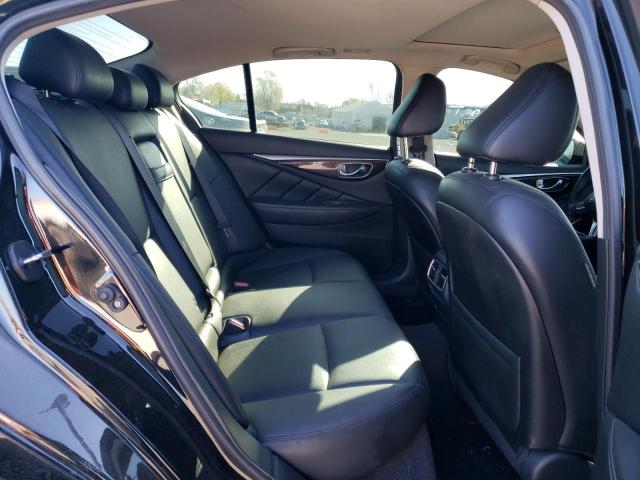 2018 INFINITI Q50 LUXE