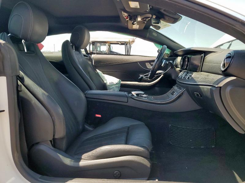  MERCEDES-BENZ E-CLASS 2019 Белы