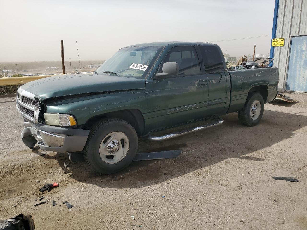 2001 Dodge Ram 1500 იყიდება Albuquerque-ში, NM - Front End