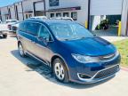 2017 Chrysler Pacifica Touring L Plus na sprzedaż w Grand Prairie, TX - Front End