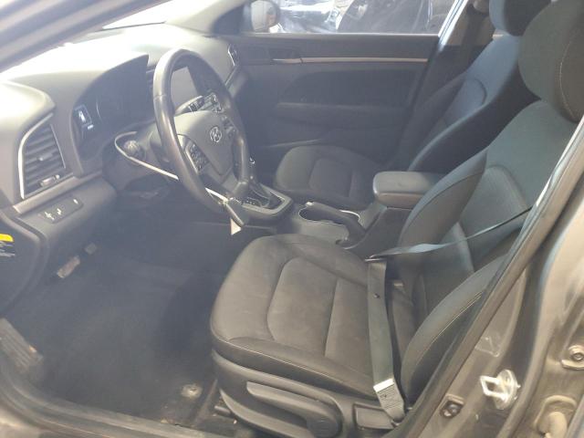  HYUNDAI ELANTRA 2018 Srebrny