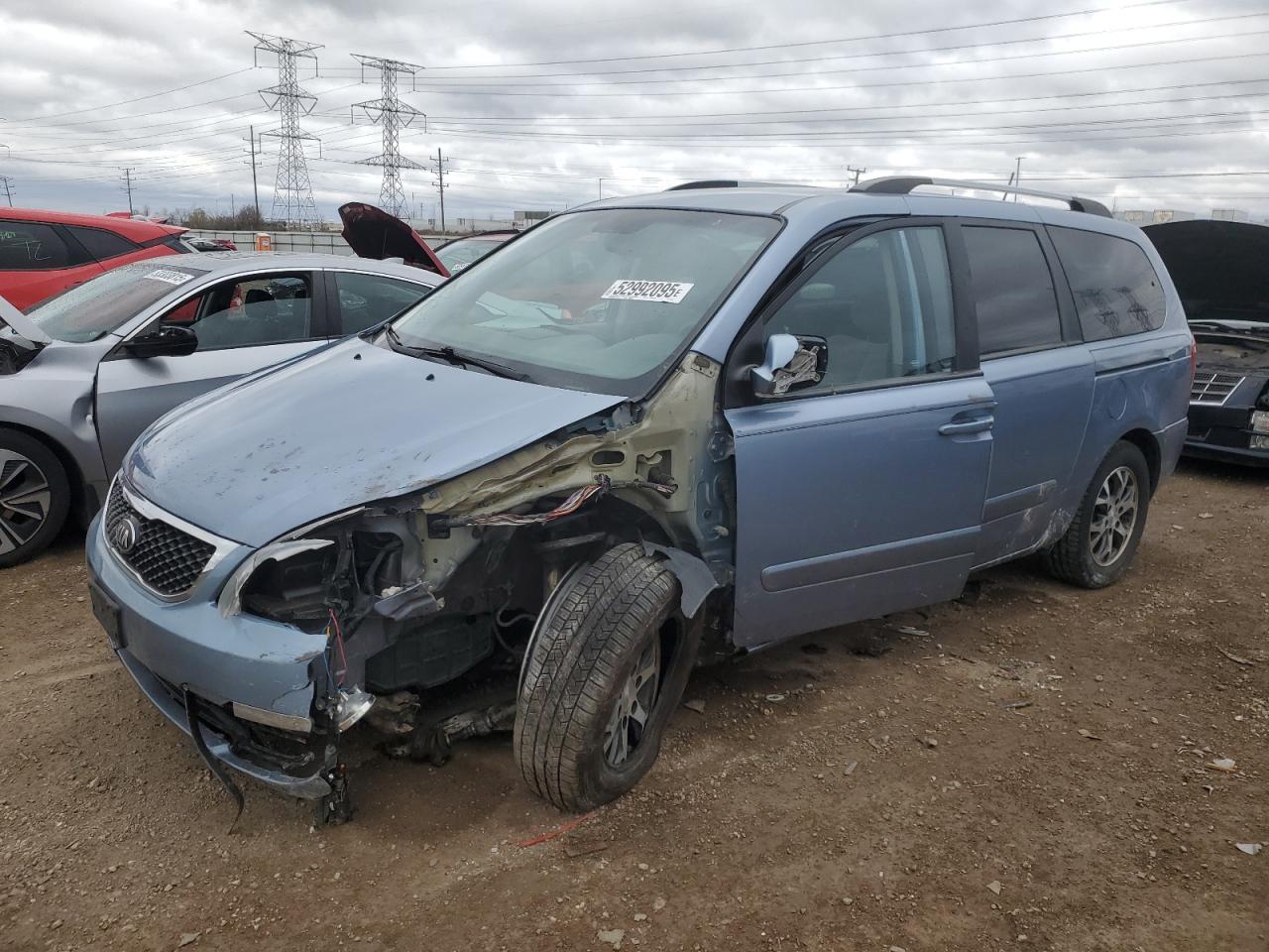 2014 Kia Sedona Lx للبيع في Elgin، IL - Front End