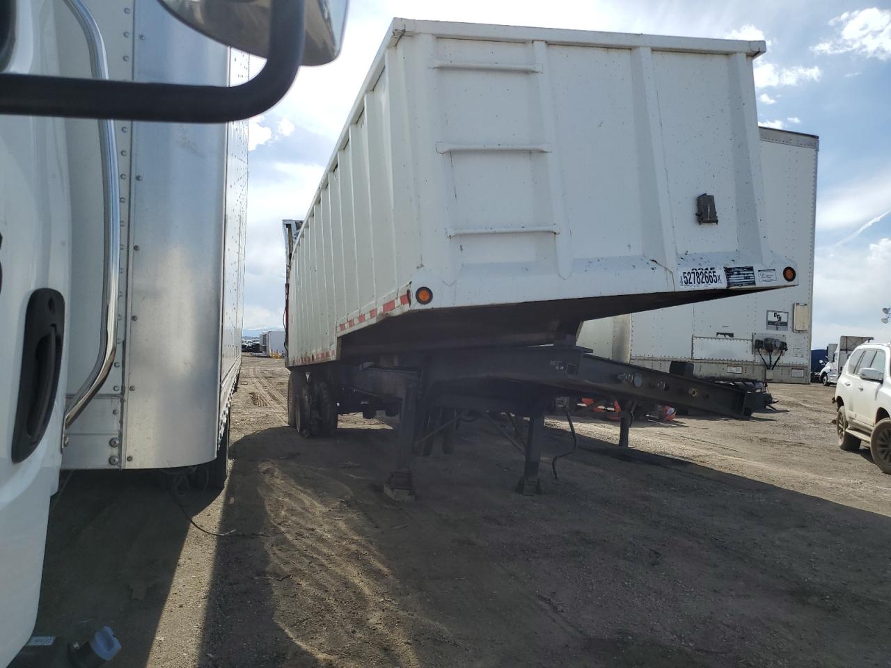2008 Hitchcock Ap 32 Grain Trailer zu verkaufen in Brighton, CO - Undercarriage
