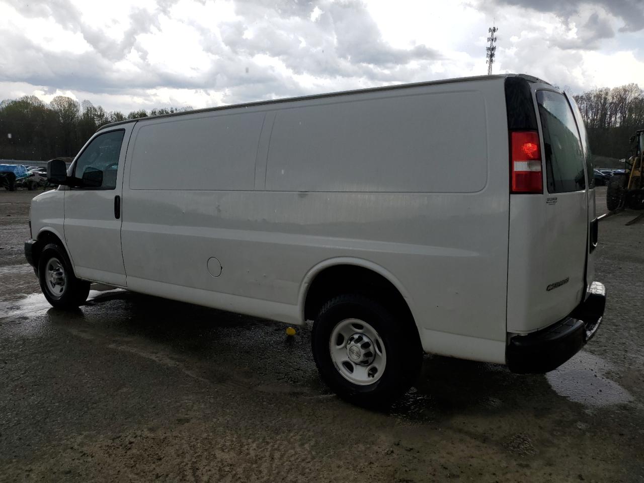 1GCWGBFB5L1153692 CHEVROLET EXPRESS 2020