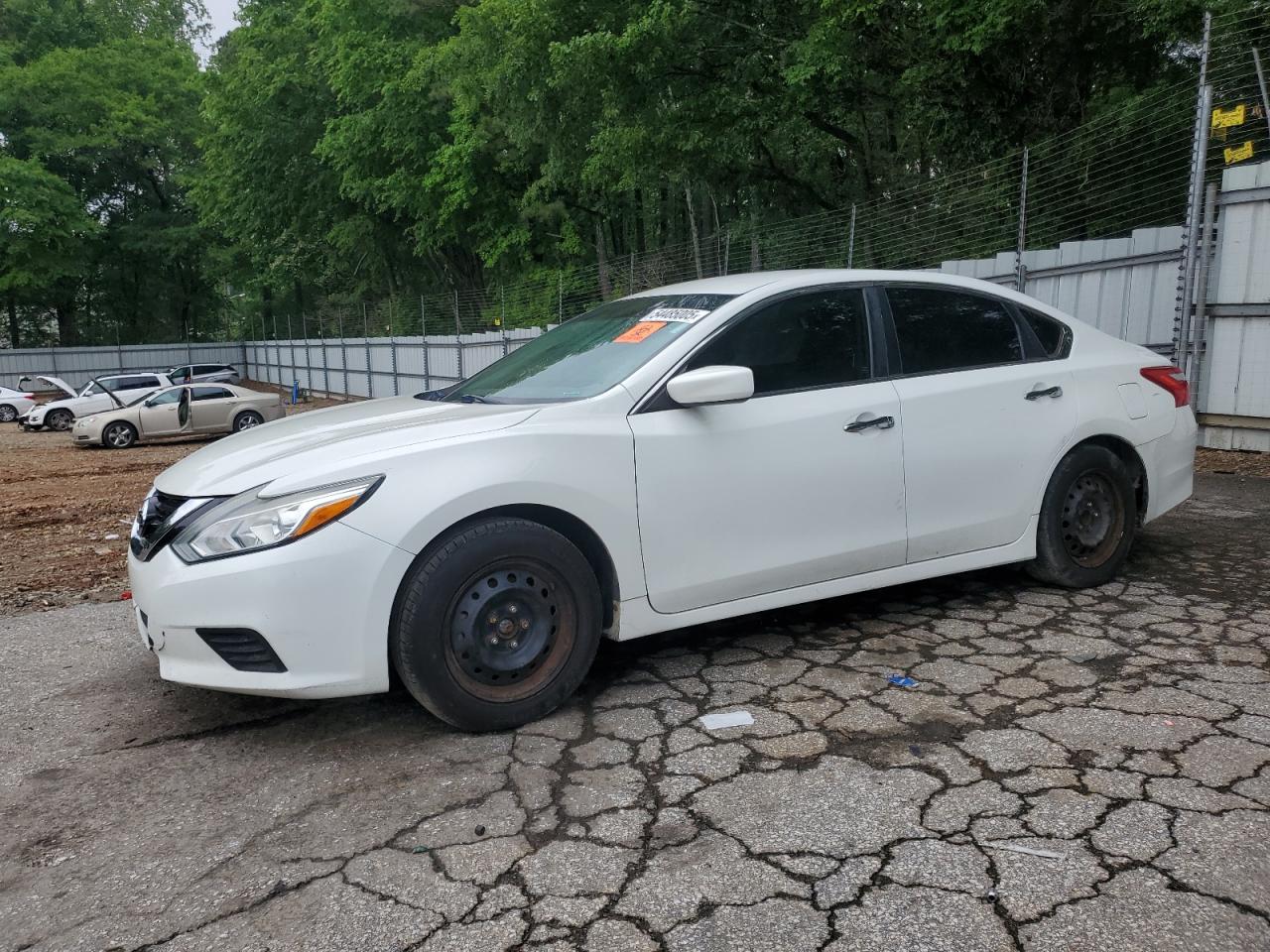 2017 Nissan Altima 2.5 for Sale in Austell, GA - Front End