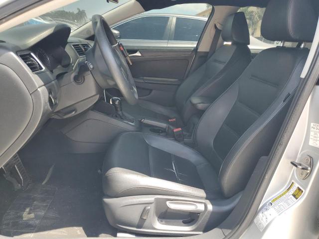 Седаны VOLKSWAGEN JETTA 2014 Серебристый