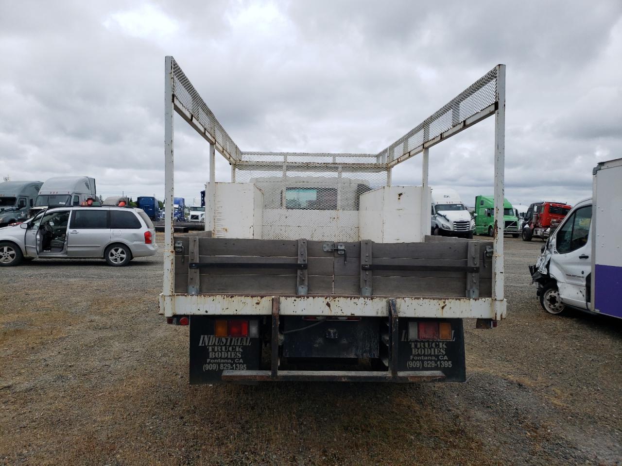 54DCDW1B8JS803385 CHEVROLET C/K4500 2018