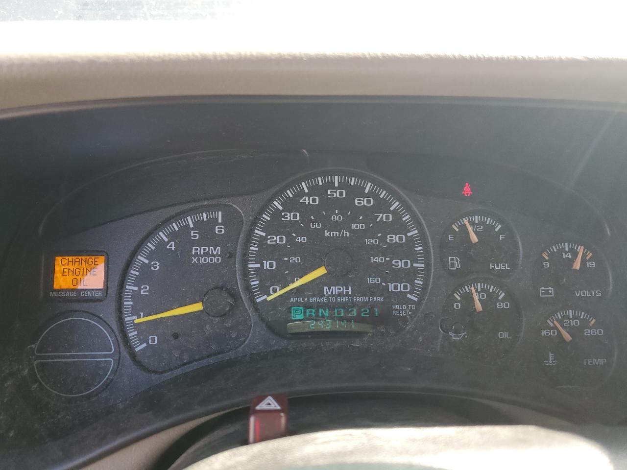 2001 Chevrolet Suburban K1500 VIN: 3GNFK16T81G210734 Lot: 53725565