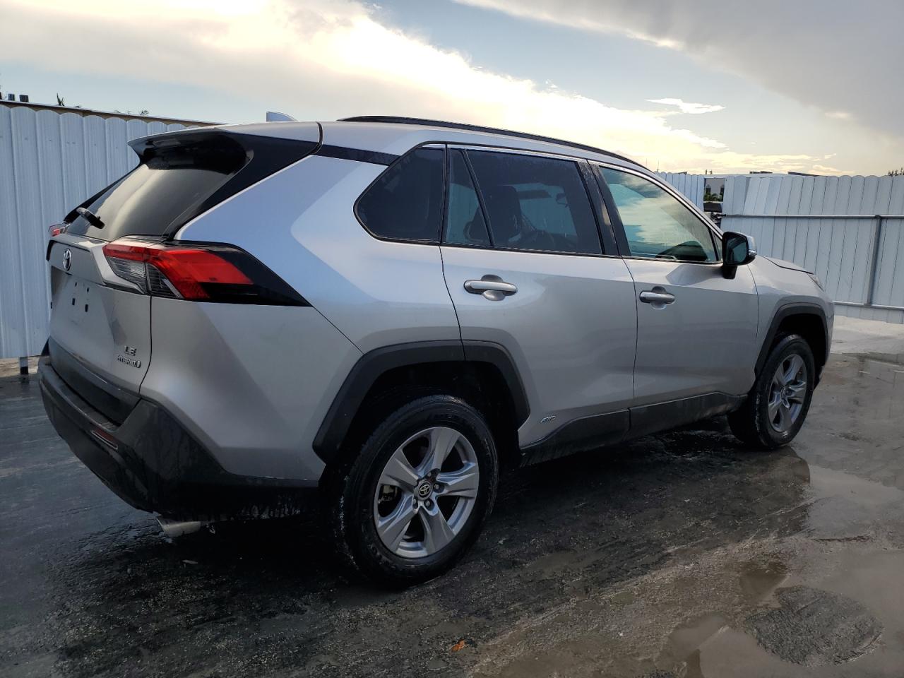 4T3MWRFV9PU089967 TOYOTA RAV4 2023