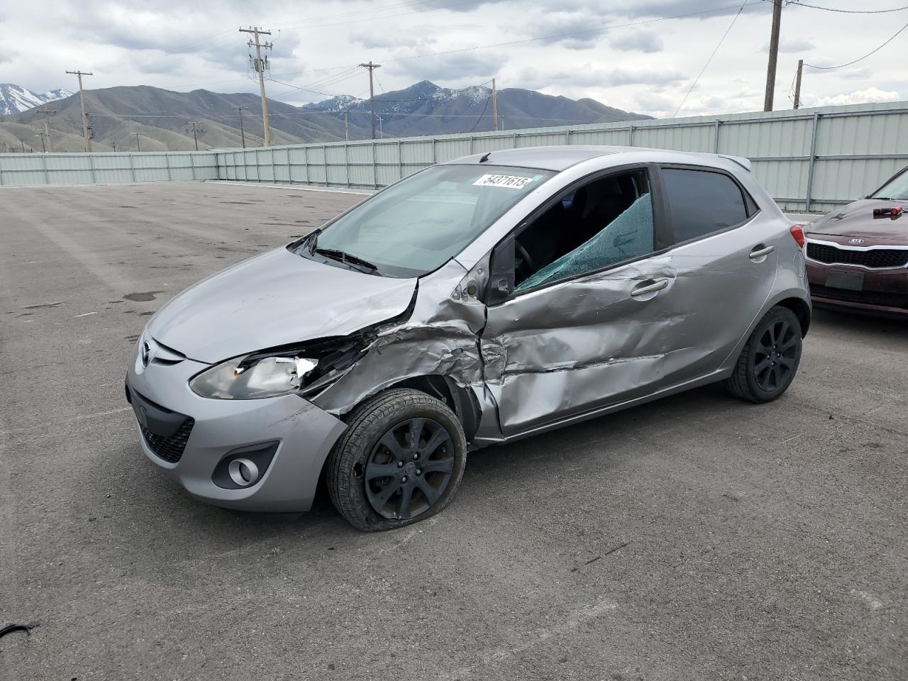2012 Mazda Mazda2 за продажба в Magna, UT - Side
