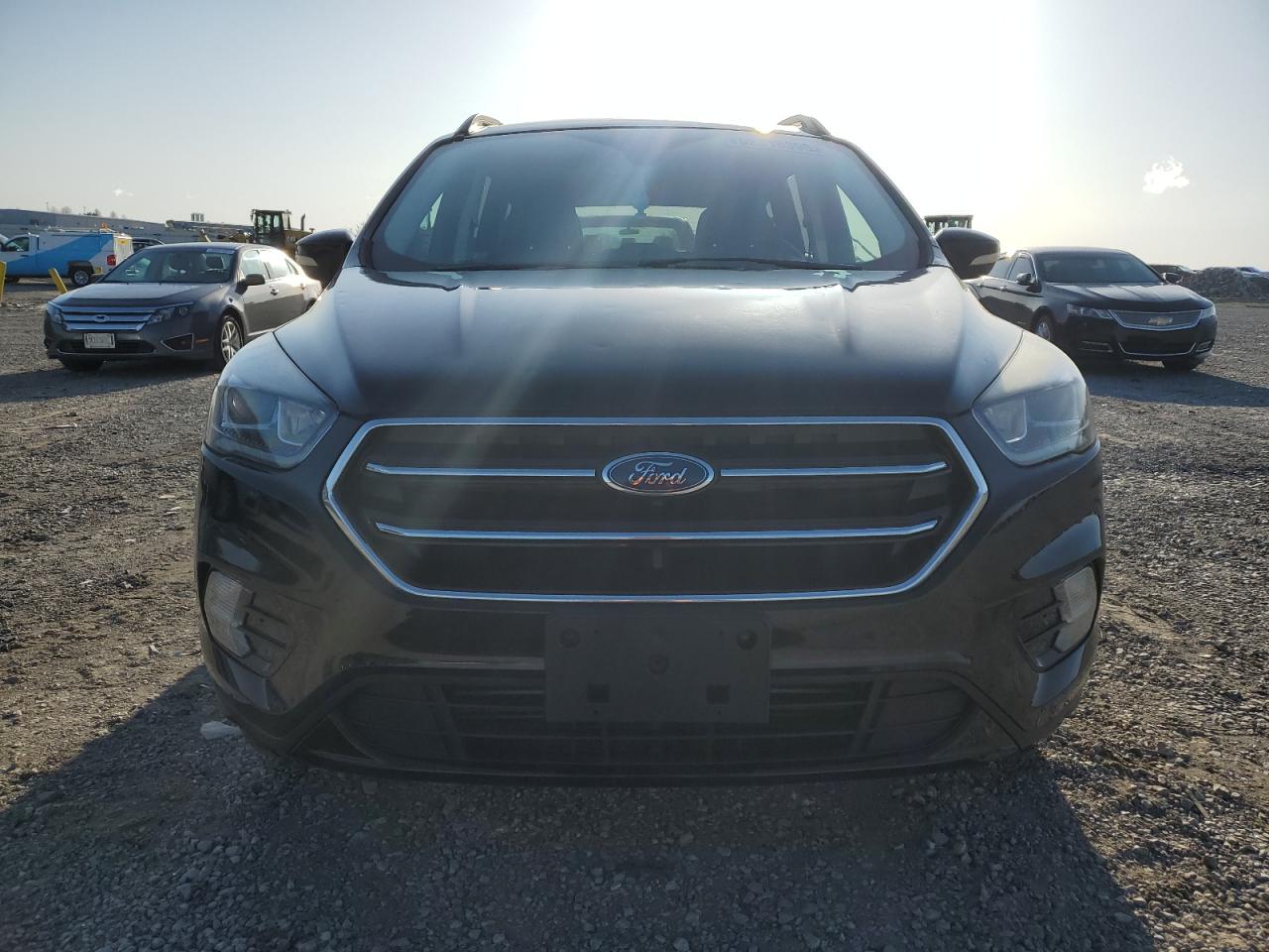 1FMCU9J90HUE22174 FORD ESCAPE 2017