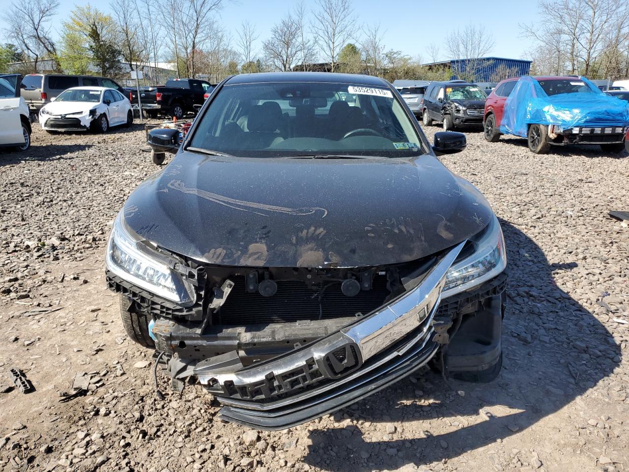 1HGCR3F95HA035313 HONDA ACCORD 2017