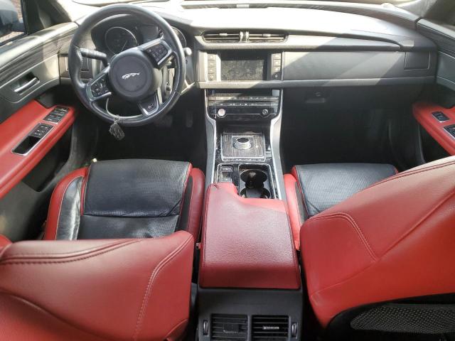 Sedans JAGUAR XF 2016 Srebrny
