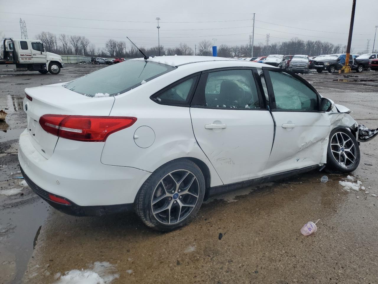 1FADP3H27HL209885 FORD FOCUS 2017