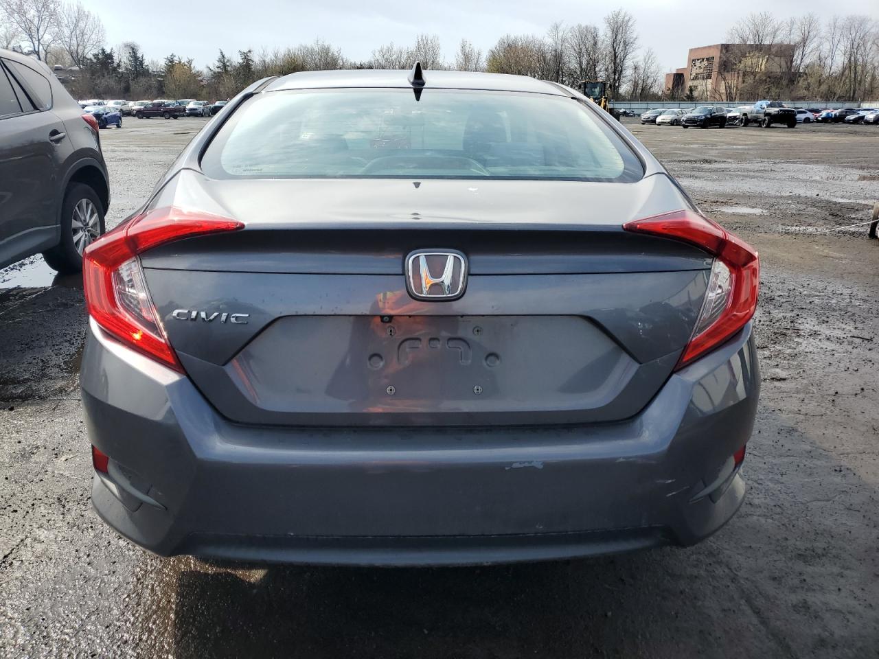 2HGFC2F79HH523558 HONDA CIVIC 2017
