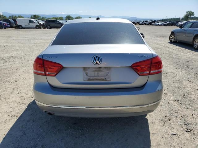  VOLKSWAGEN PASSAT 2013 Silver