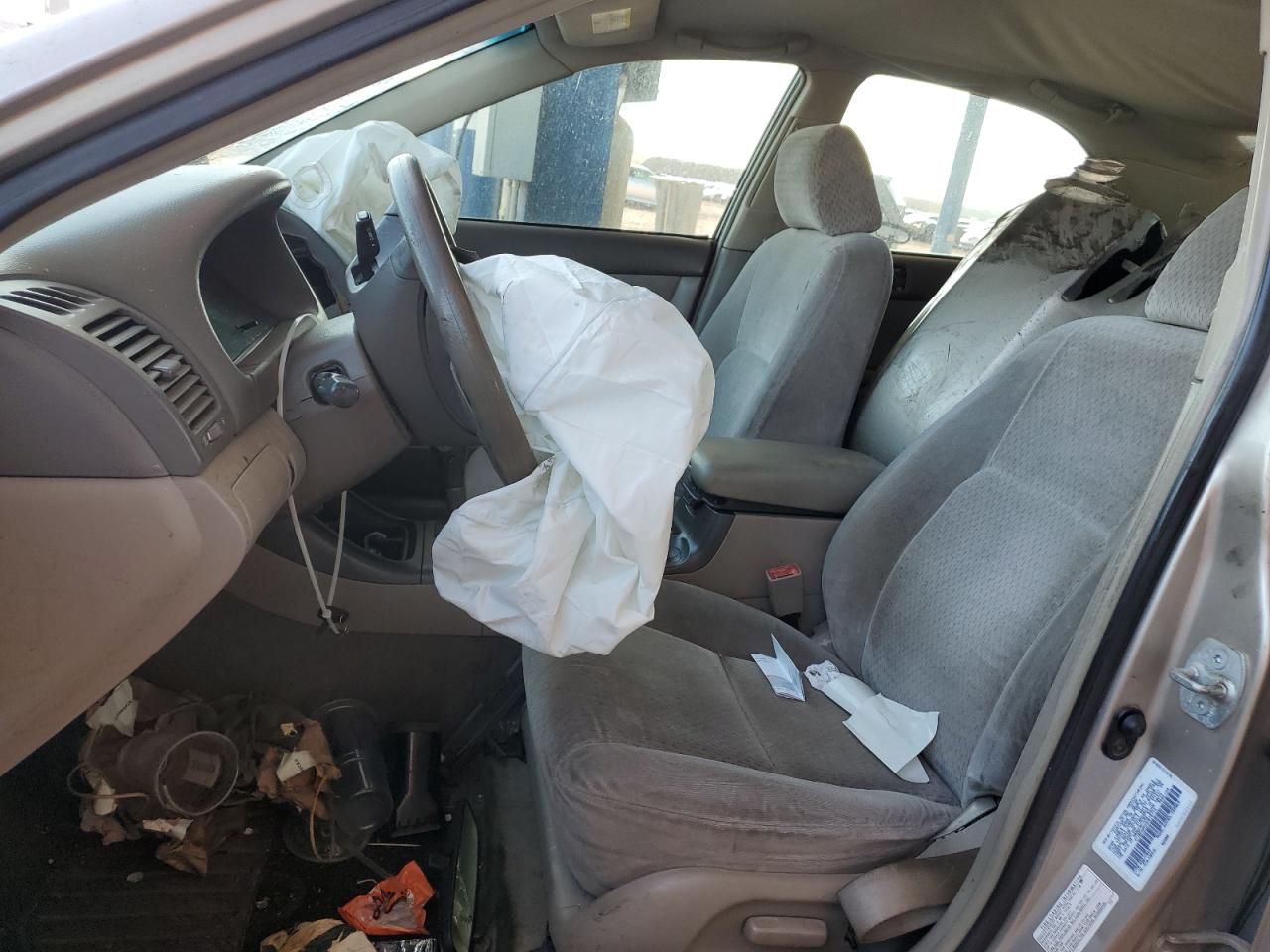 2003 Toyota Camry Le VIN: 4T1BE32K03U676774 Lot: 51339845