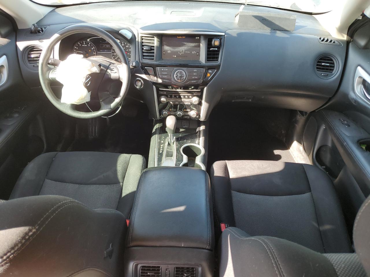 2020 Nissan Pathfinder S VIN: 5N1DR2AN6LC635428 Lot: 53461985