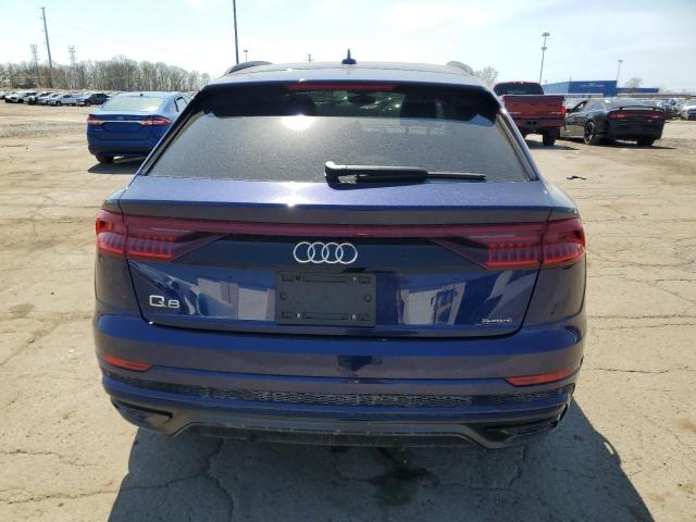  AUDI Q8 2023 Granatowy