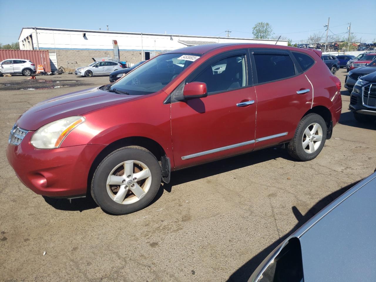 New Britain, CT에서 판매 중인 2013 Nissan Rogue S - Minor Dent/Scratches