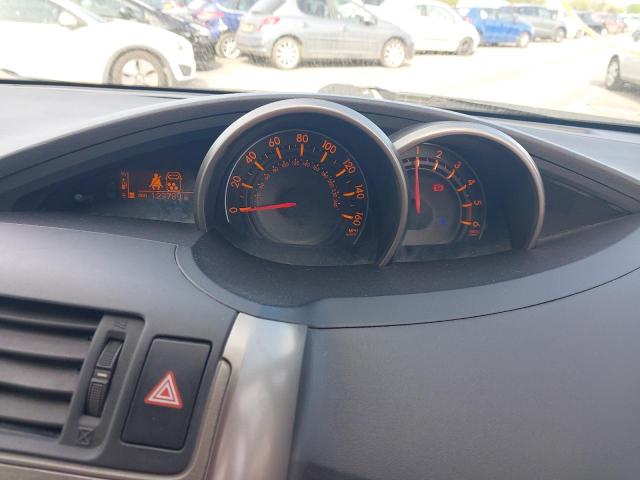 2009 TOYOTA VERSO TR D