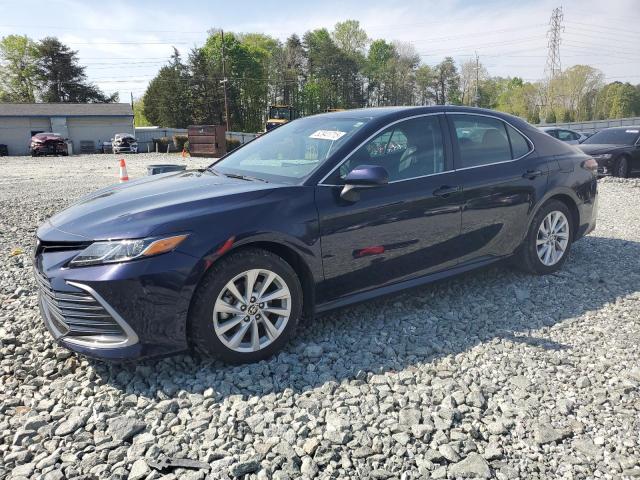 TOYOTA CAMRY LE 2021