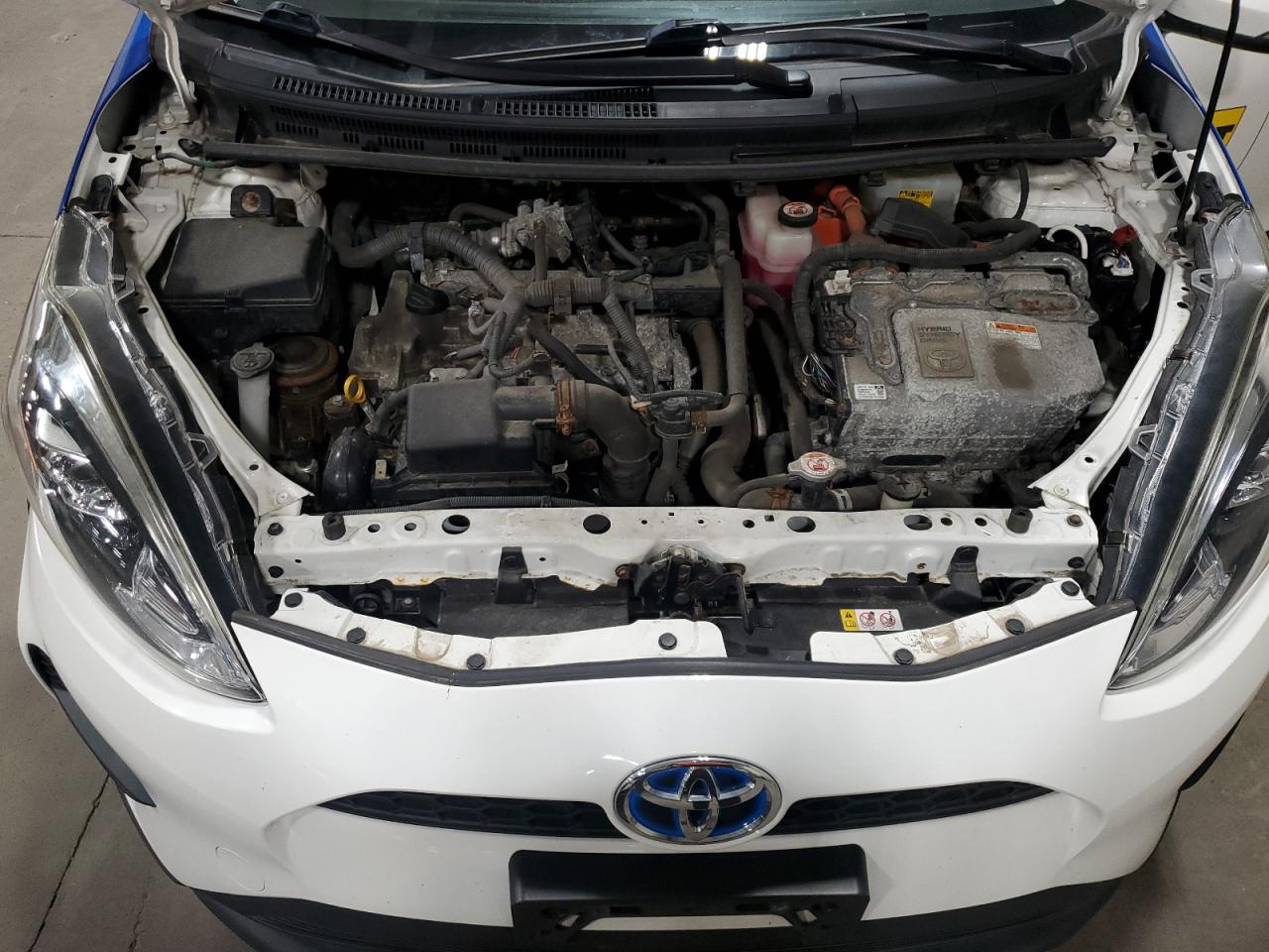 JTDKDTB35J1599981 TOYOTA PRIUS 2018