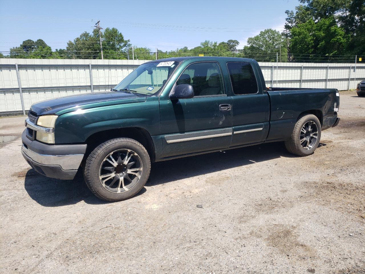 Shreveport, LA에서 판매 중인 2004 Chevrolet Silverado C1500 - Side