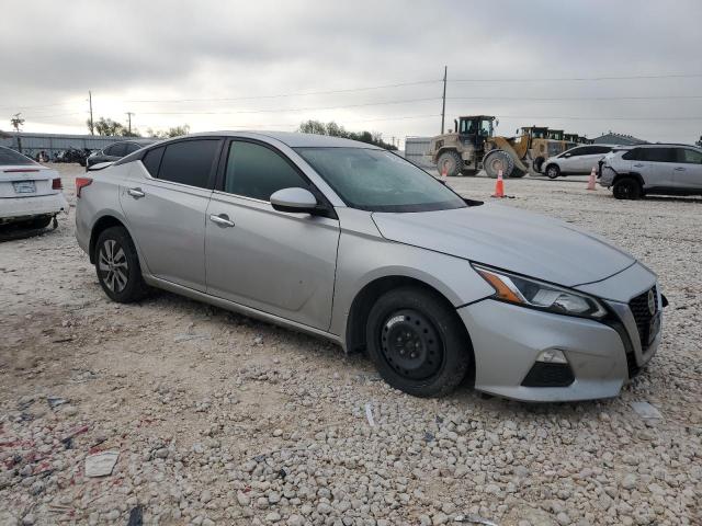  NISSAN ALTIMA 2019 Серебристый
