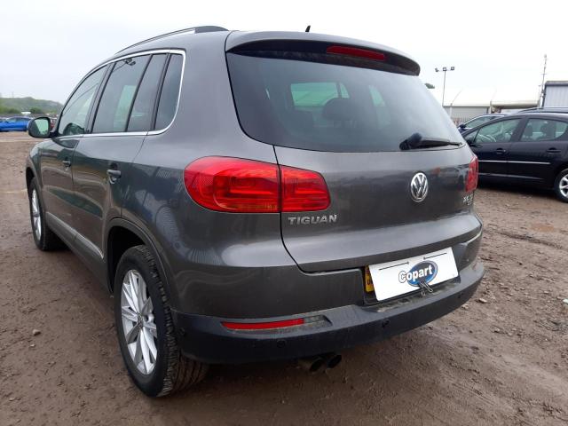 2013 VOLKSWAGEN TIGUAN SE
