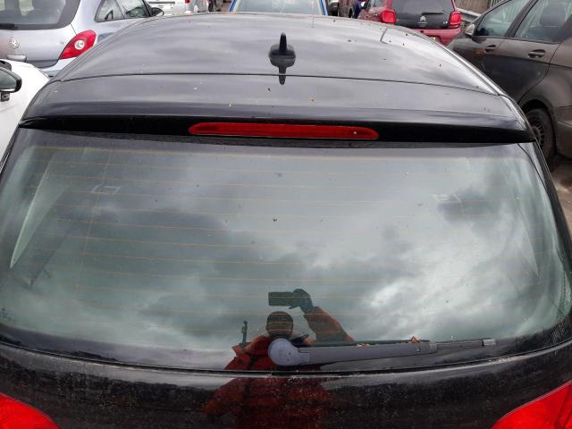 2010 VOLKSWAGEN GOLF SE BL