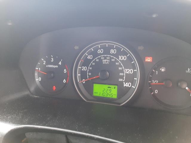 2010 HYUNDAI I800 STYLE