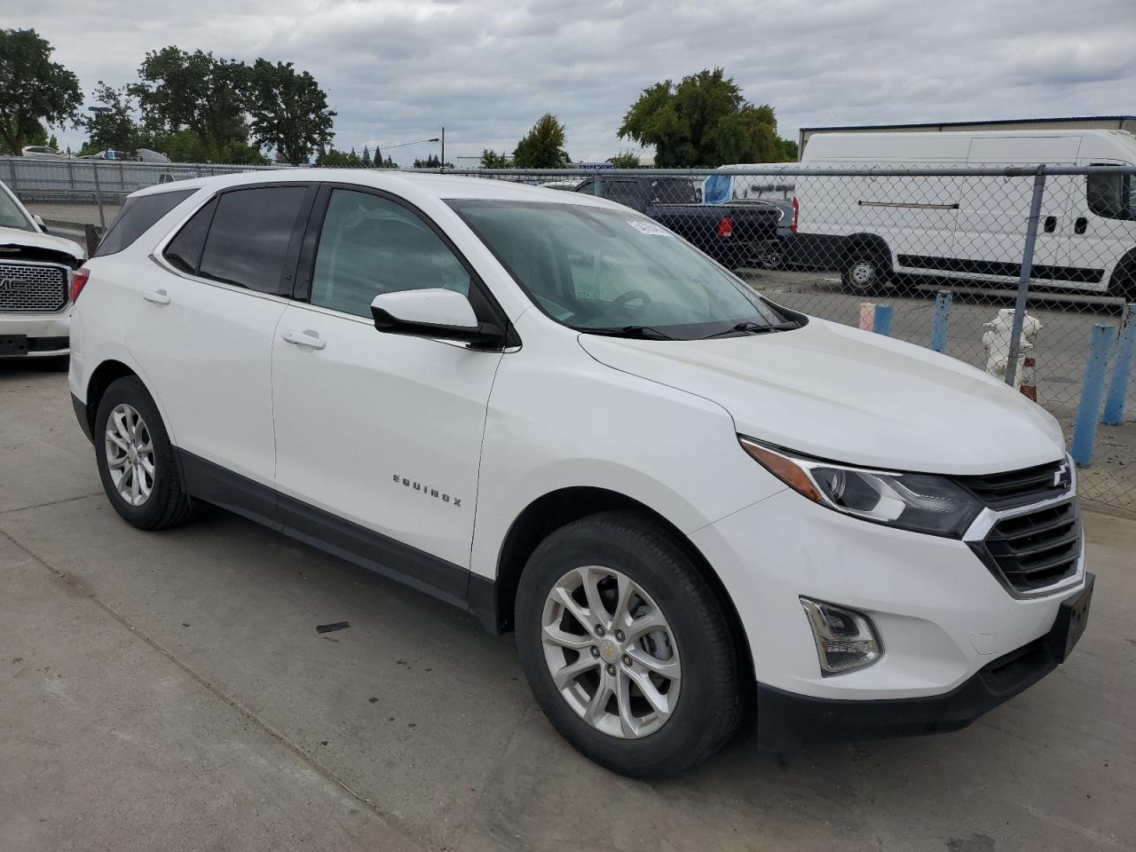 3GNAXKEV8LS574222 CHEVROLET EQUINOX 2020