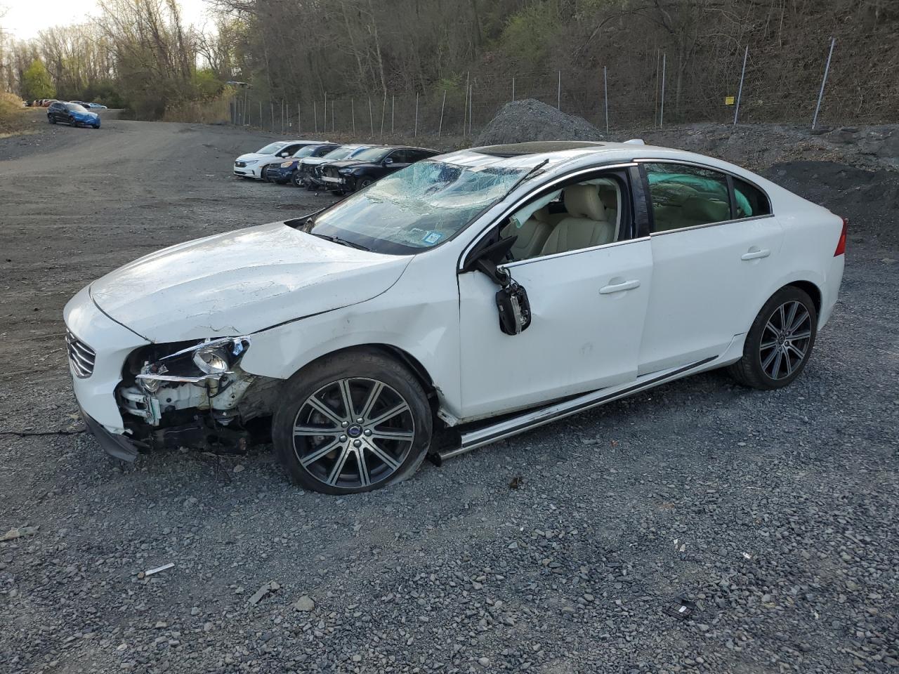 2017 Volvo S60 Premier en Venta en Marlboro, NY - All Over