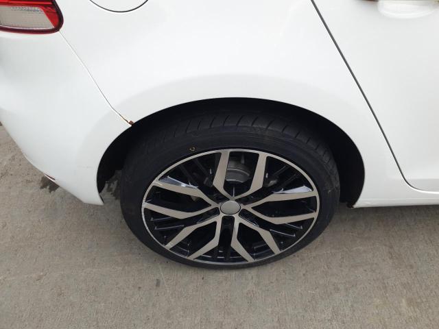 2011 VOLKSWAGEN GOLF MATCH