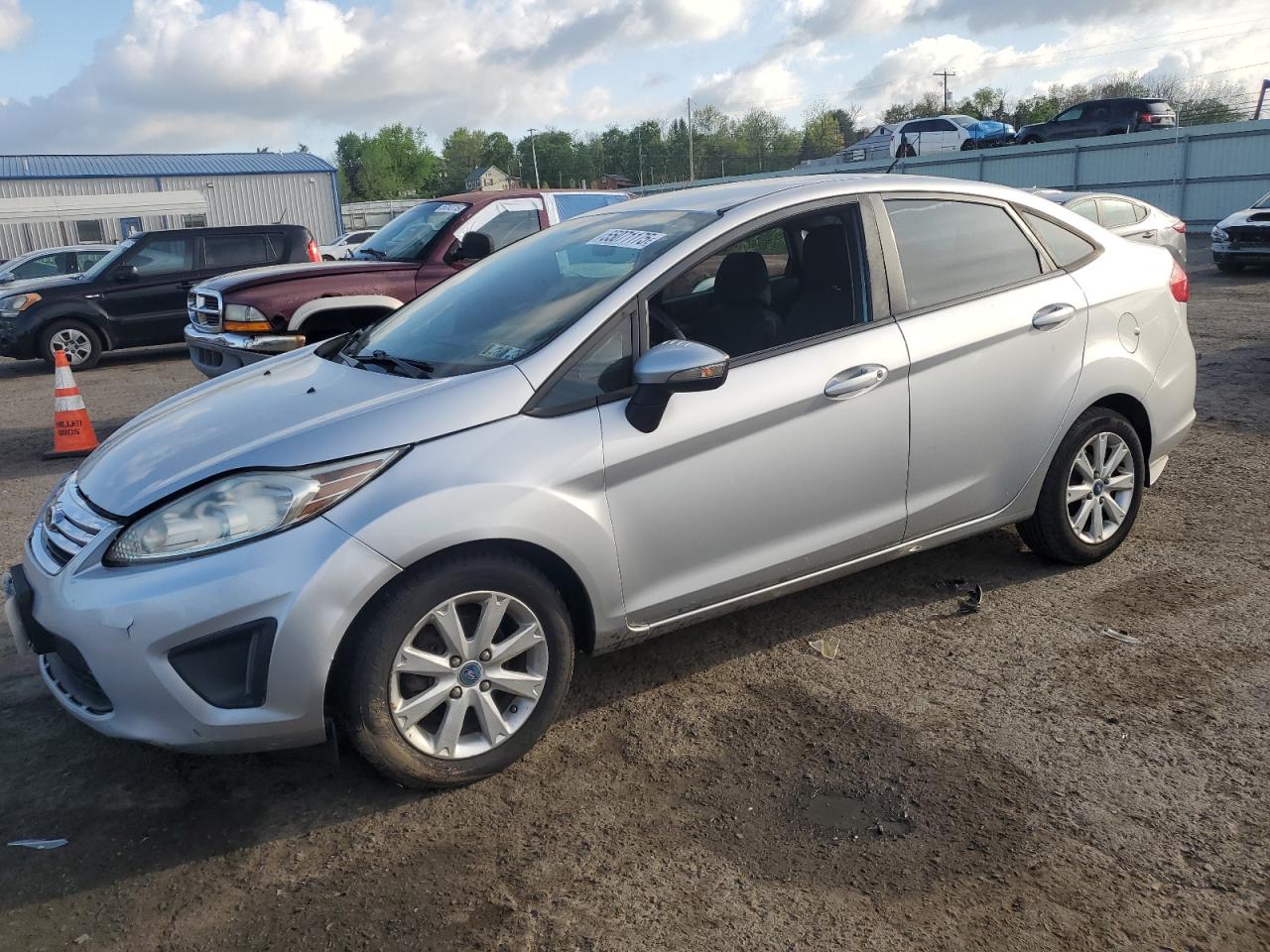 2013 Ford Fiesta Se zu verkaufen in Pennsburg, PA - Front End