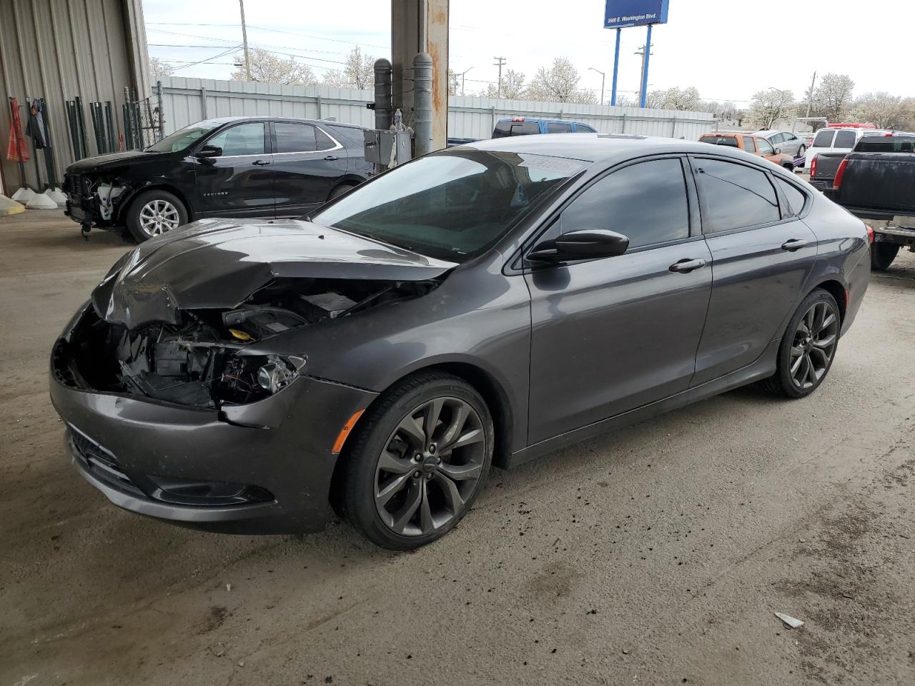 2016 Chrysler 200 S
