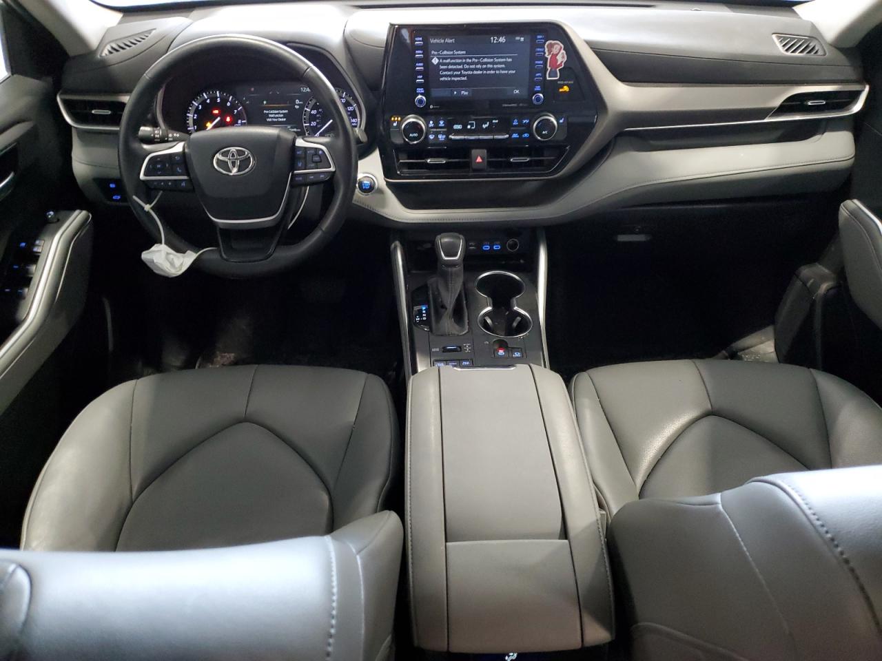 2022 Toyota Highlander Xle VIN: 5TDHZRBH1NS586745 Lot: 53474985