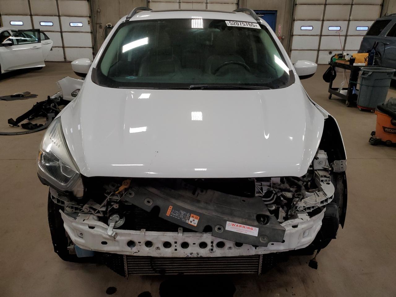 1FMCU9G96HUA26063 FORD ESCAPE 2017