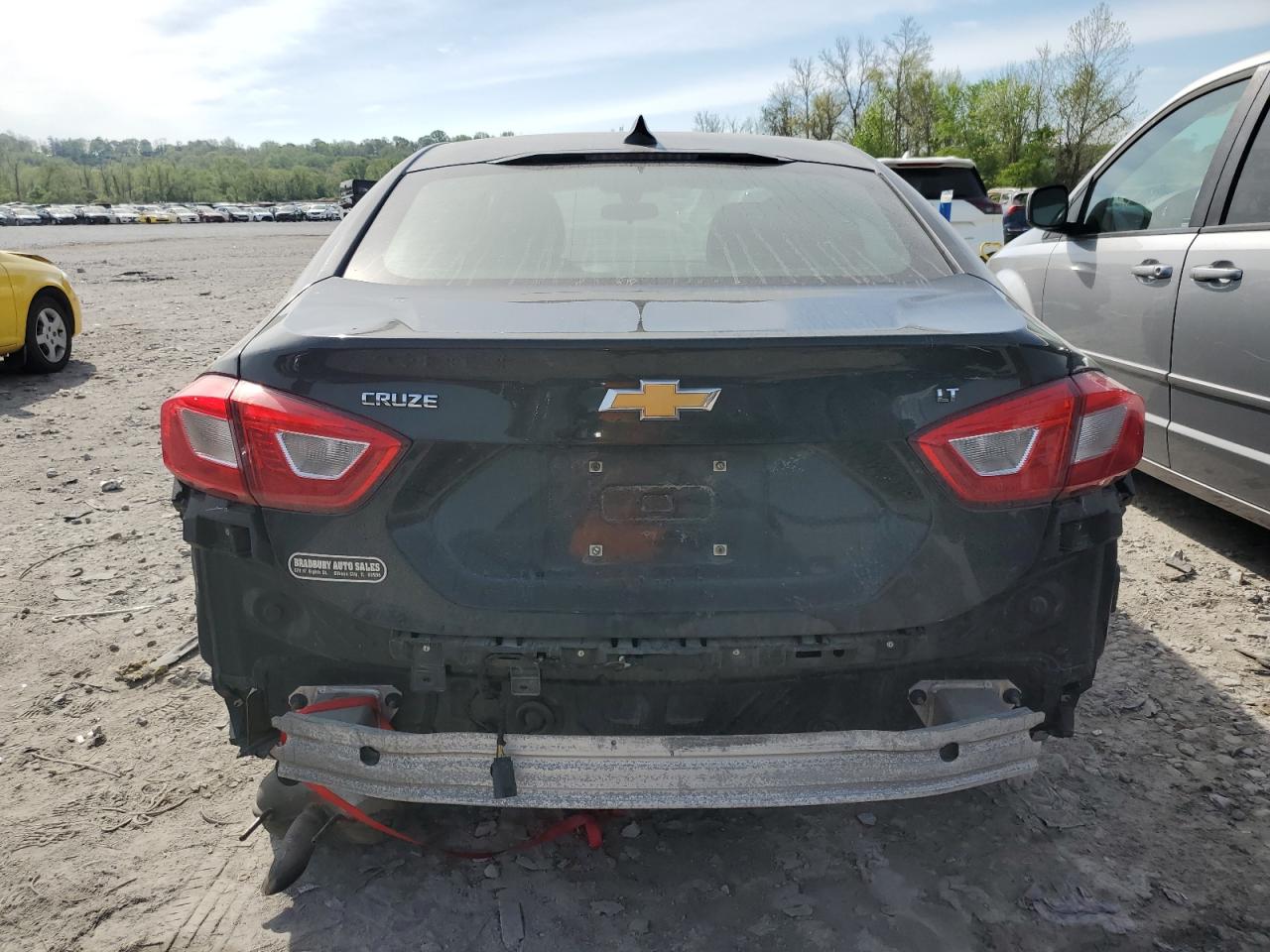 2019 Chevrolet Cruze Lt VIN: 1G1BE5SMXK7136517 Lot: 54151065