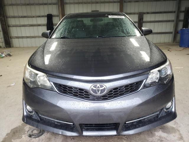 Sedans TOYOTA CAMRY 2012 Szary
