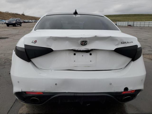  ALFA ROMEO GIULIA 2017 Biały
