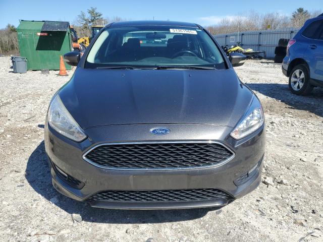 Sedans FORD FOCUS 2015 Szary