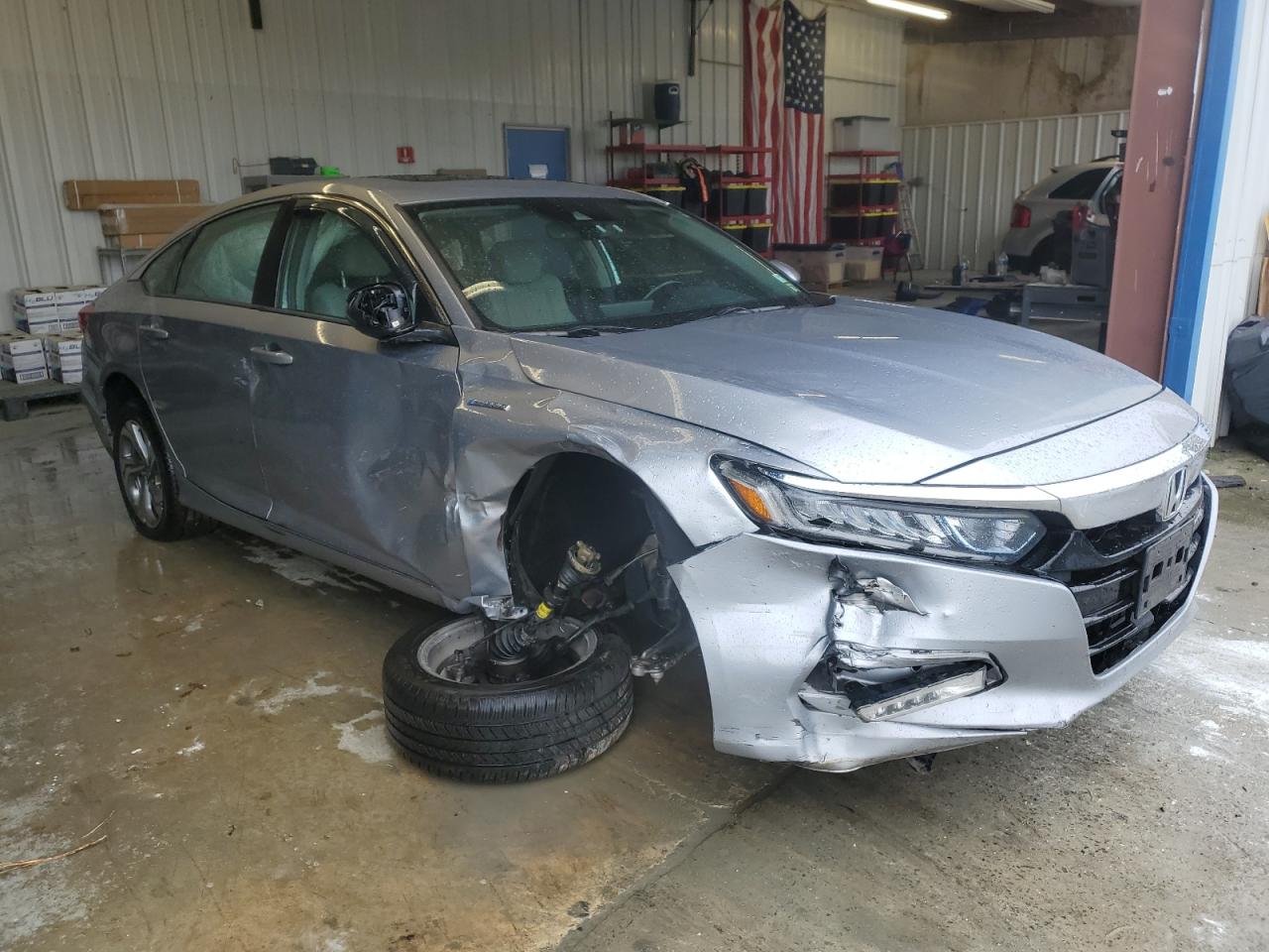 1HGCV3F58JA010355 HONDA ACCORD 2018