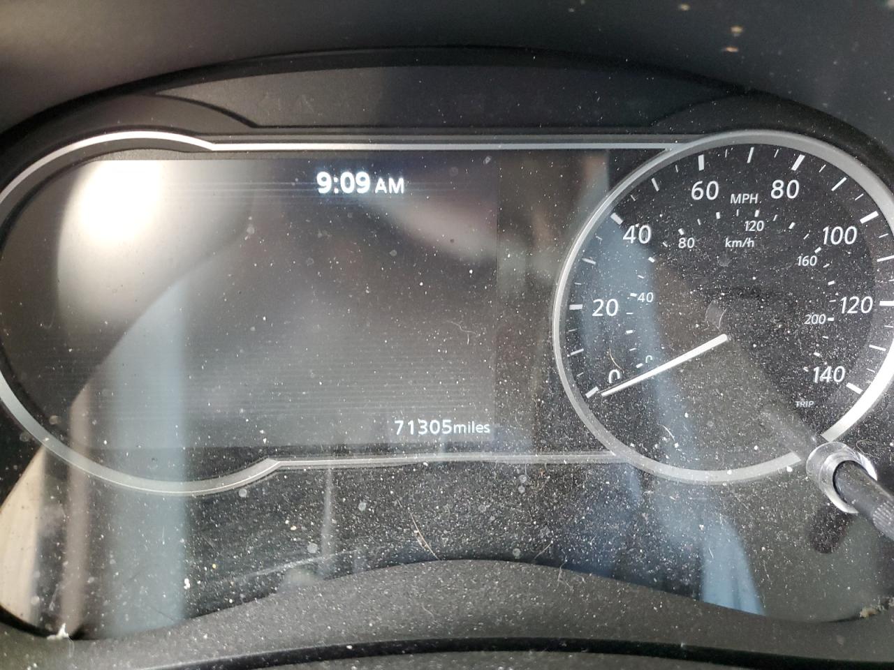 3N1CN8EV7ML877260 NISSAN VERSA 2021