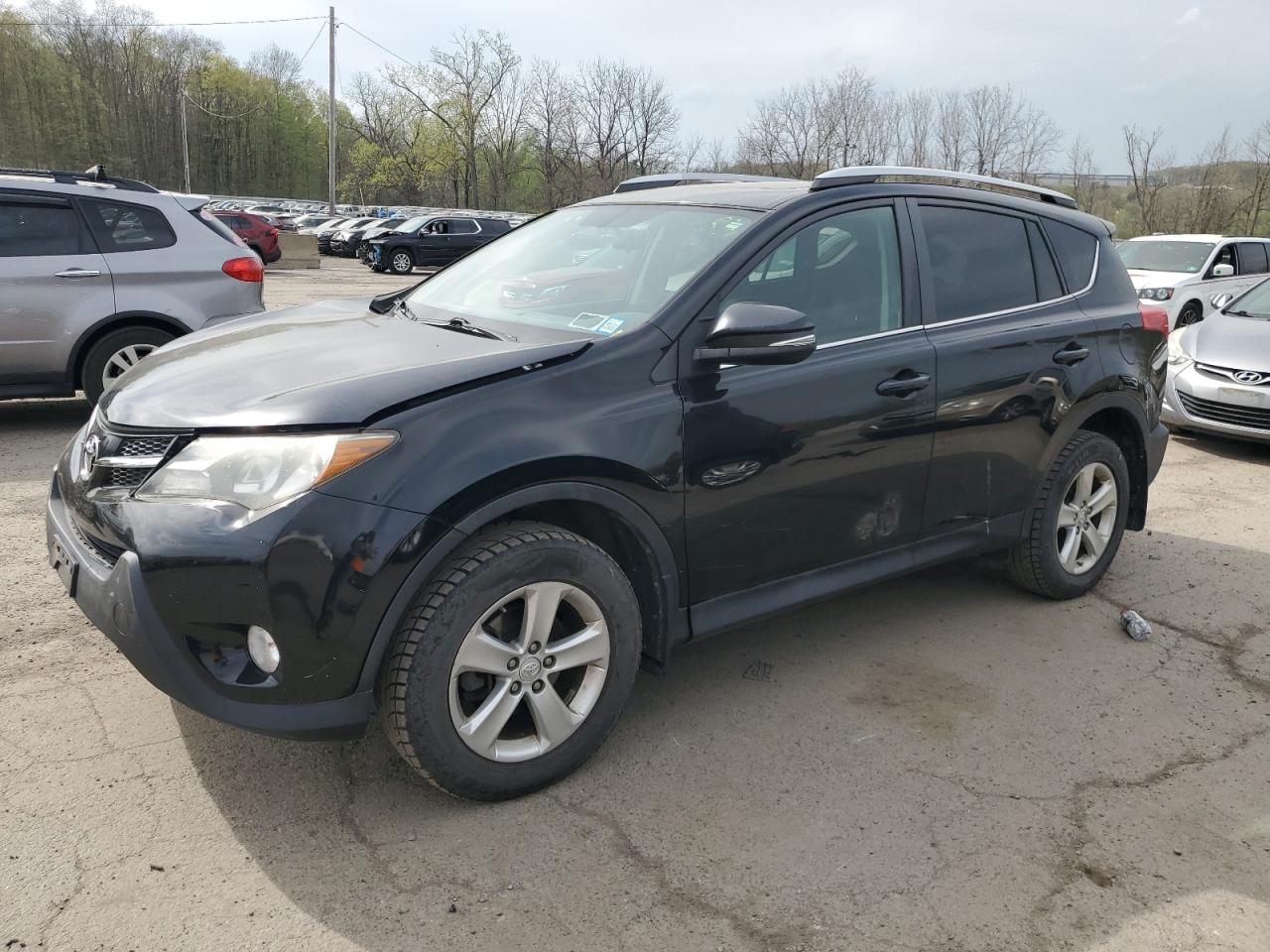 2013 Toyota Rav4 Xle for Sale in Marlboro, NY - Front End