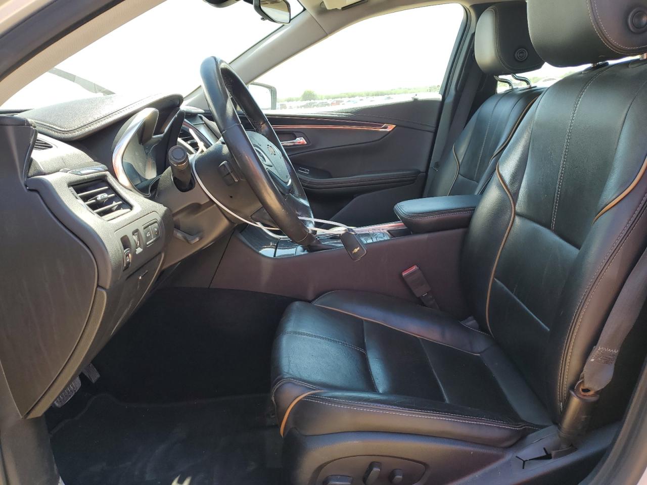 1G1105S38KU112669 CHEVROLET IMPALA 2019